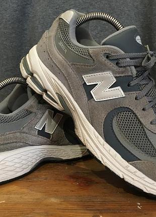 Кросівки new balance 2002r