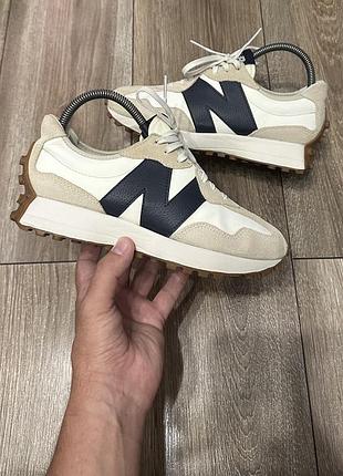Жіночі стильні кросівки new balance 327 white blue