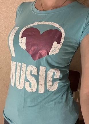 Стильна та трендова вінтажна футболка "i ❤️ music"! 🎧