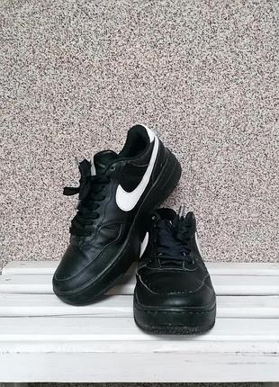 Кроссовки nike 2