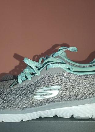 Легкі жіночі кросівки skechers lite-weight (memory foam)