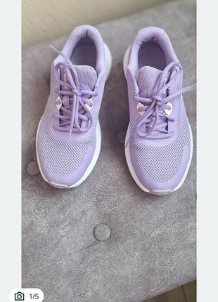 Женские кроссовки under armor