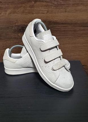 Кроссовки adidas stan smith cf (comfort) с текстурированным верхом под змеиную кожу (snakeskin/python)