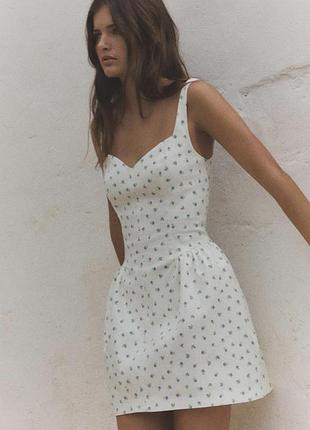 Zara сукня