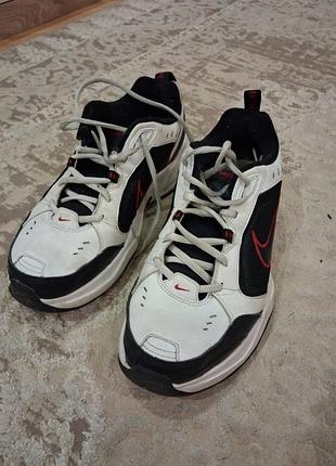 Оригінальні кросівки nike air monarch iv 42.5