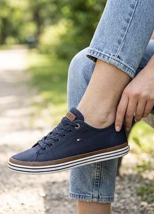Кеди жіночі tommy hilfiger (оригінал) 39