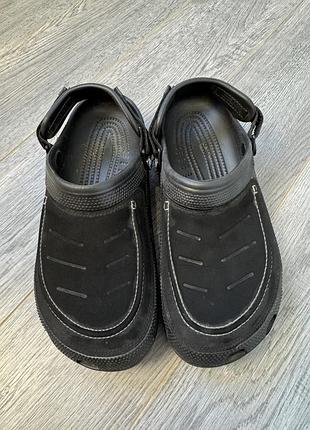 Тапочки crocs 2