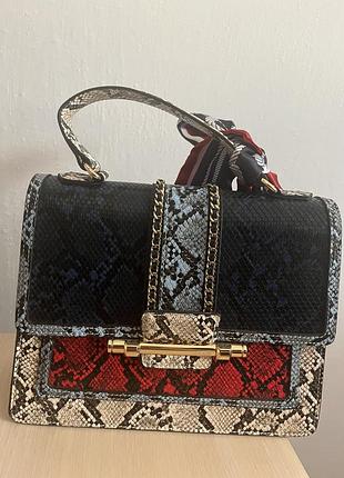 Сумка жіноча aldo з принтом під змію мультиколор з ремінцем та хусткою
