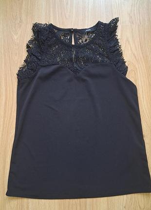Чорний топ блузка з мереживом vero moda.розмір xs