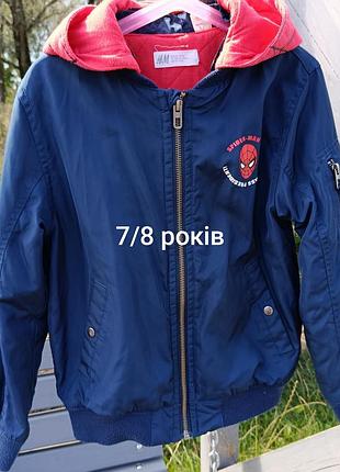 Куртка мальчик 7/8 лет
