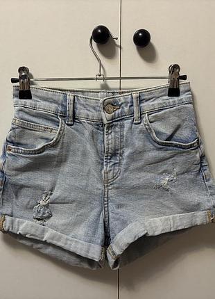 Жіночі шорти bershka