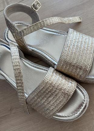 Босоножки zara 36 (детские)