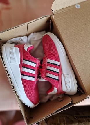 Кросівки adidas 24 для дівчинки
