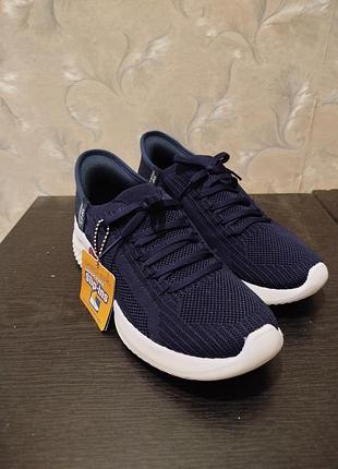 Кроссовки фирма skechers