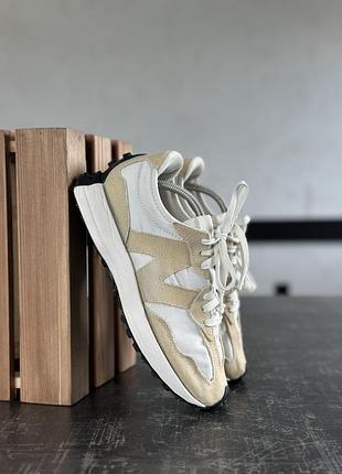 Кросівки new balance