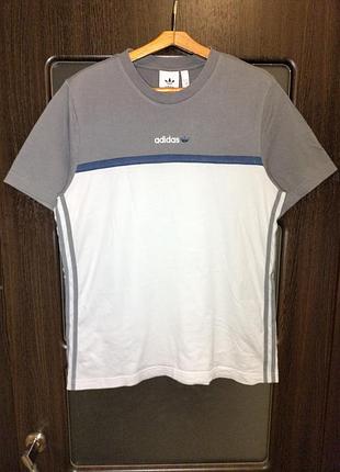 Футболка adidas