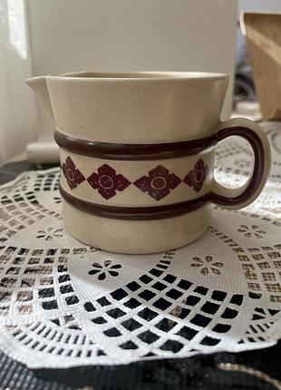 Вінтажний молочник (cream jug) відомого англійського бренду carlton ware