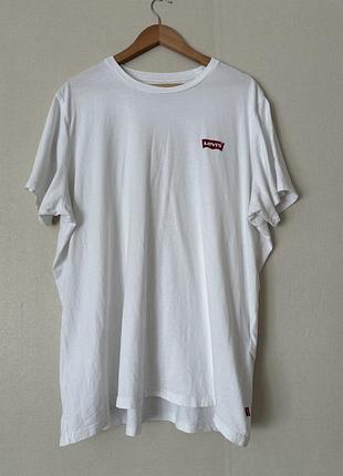 Xxl levi’s базова біла футболка
