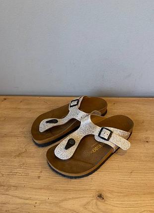 Шльопанці birkenstock