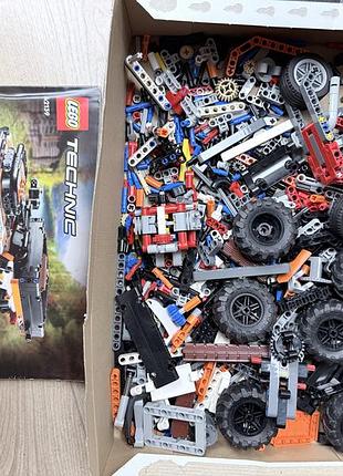 Конструктор lego technic всюдихід 42139 б/в 2