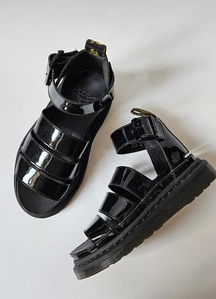 Dr. martens clarissa || оригінал, жіночі шкіряні лаковані сандалі dr. martens, босоніжки 36 розмір