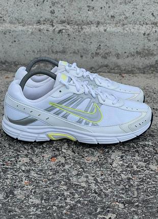 Nike dart 8 оригінал 42,5 розмір чоловічі кросівки nike
