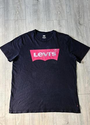 Футболка levi's черная оригинал размер xl логотип левис