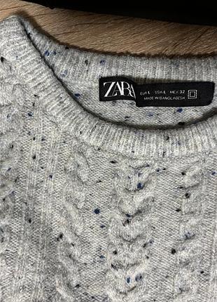 Светер zara в ідеальному стані