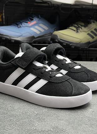 Кросівки дитячі adidas id9148