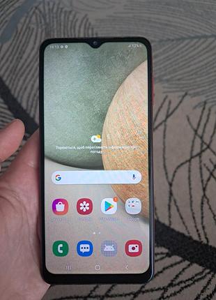 Продаю телефон samsung a12