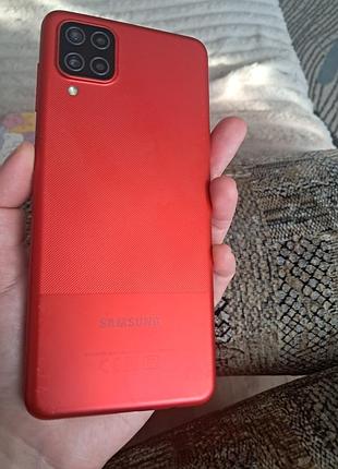 Продаю телефон samsung a12 9