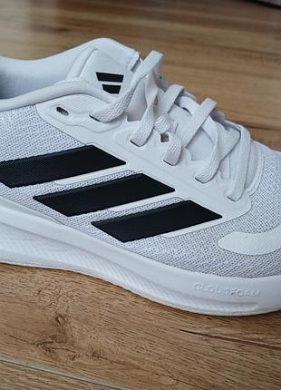 Кроссовки adidas , оригинал.  р 38