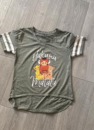 Футболка жіноча з принтом hakuna matata