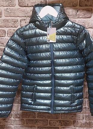 Продам куртку бренду mountain warehouse для дiвчинки 12-13 рокiв. стан новоi.