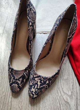 Туфли h&amp;m 40 р