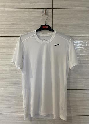 Біла спортивна футболка nike dri-fit miler running ss, розмір m (оригінал)