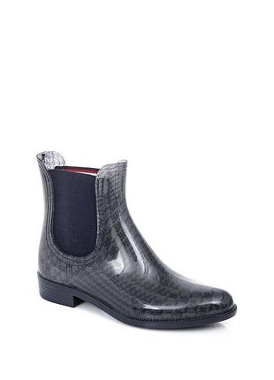 Жіночі напівчоботи tommy hilfiger odette 1r rain boots із темно-синіми еластичними вставками