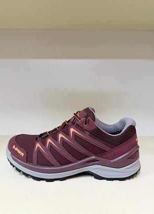 Женские водозащитные кроссовки lowa innox pro gore tex