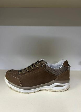 Женские водозащитные кроссовки lowa ascona gore tex
