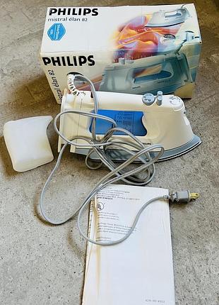 Праска philips mistral élan 82 (з вертикальним відпарюванням)