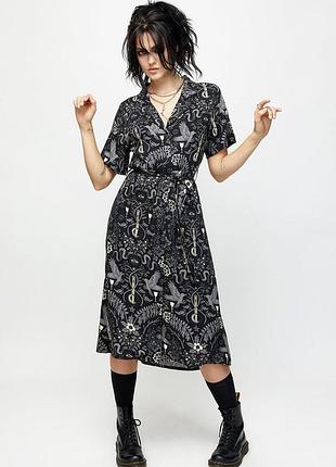 Disturbia  hecate's garden midi shirt dress