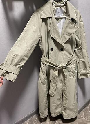Тренч bershka оливковий розмір s