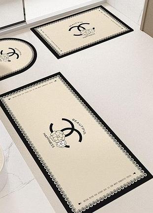 Килим для ванної