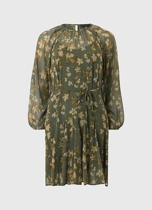 Нежное женское платье от бренда et vous (линейка matalan) в мягком оливково-зеленом цвете с цветочным принтом