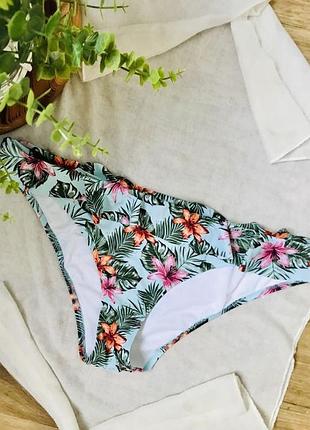 Жіночі фірмові плавки з рюшами iris lilly xxxl