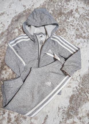 Спортивный костюм для мальчика, adidas,3-4 года, 98-104