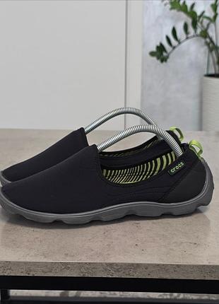 Мокасини crocs