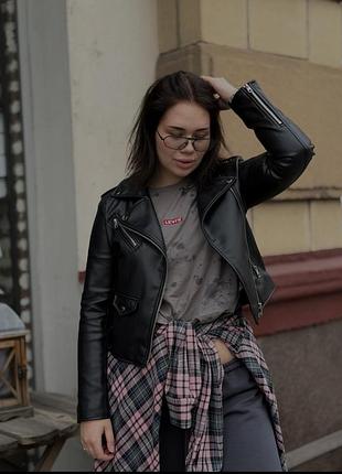 Шкіряна куртка 🖤 розмір м