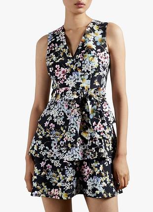 Роскошное платье от ted baker.