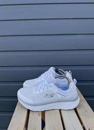 Кросівки skechers infinite motion